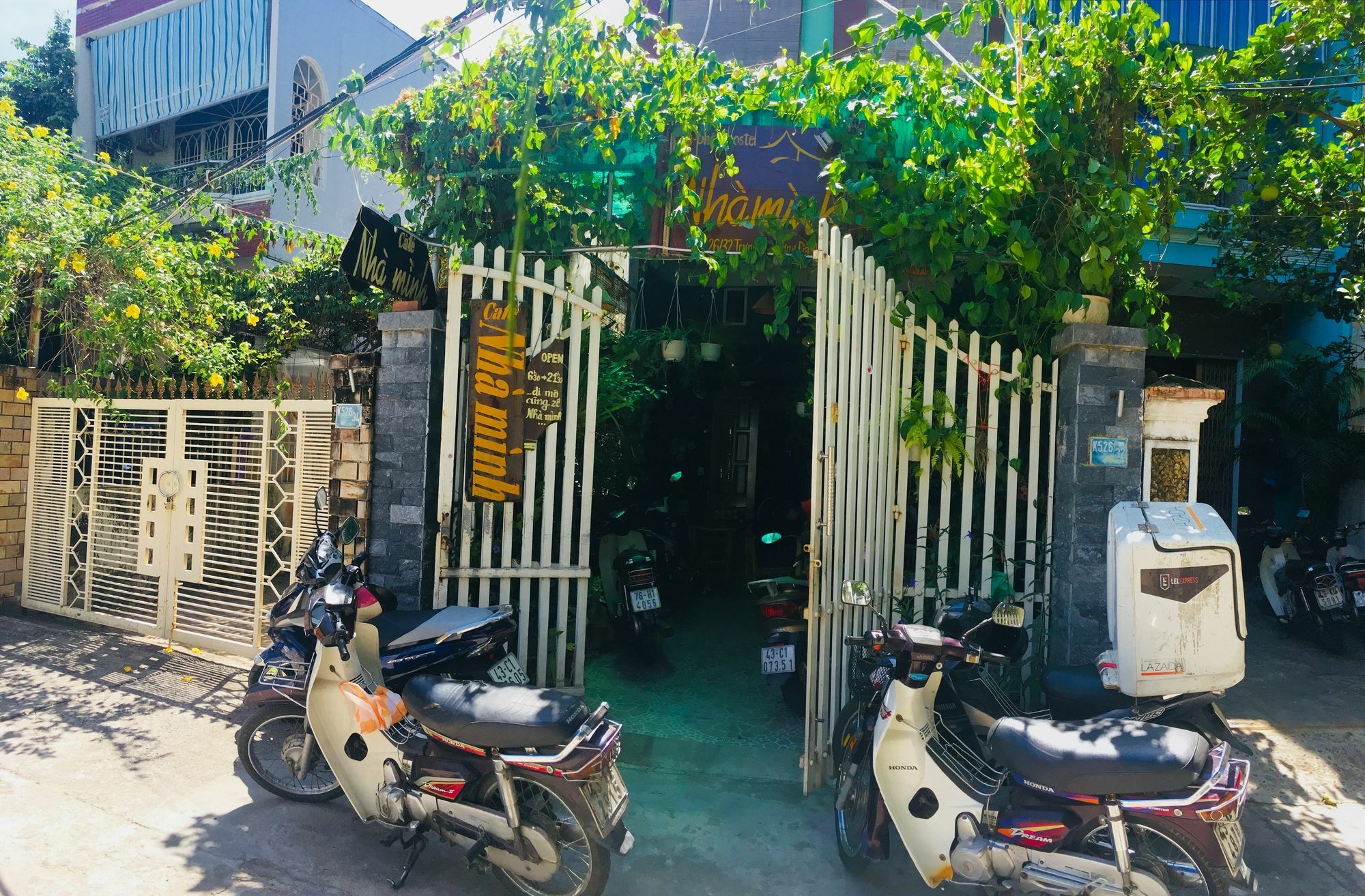 Nha Minh Homestay ダナン市 エクステリア 写真